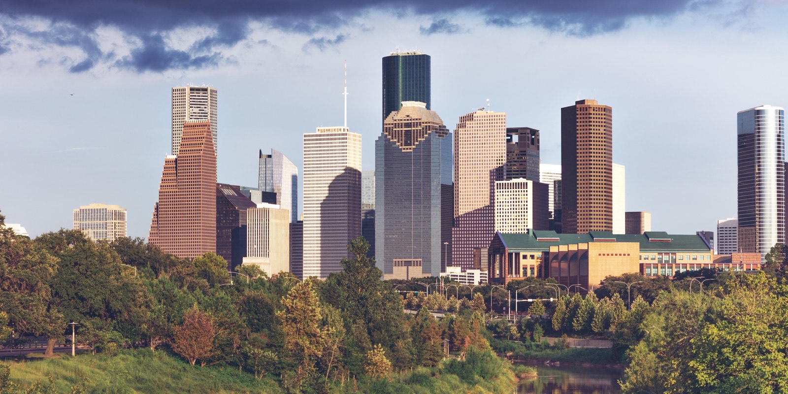 Courthouse Wedding in Houston: Justice of the Peace Ceremonies, Costs, and What to Expect (2026)