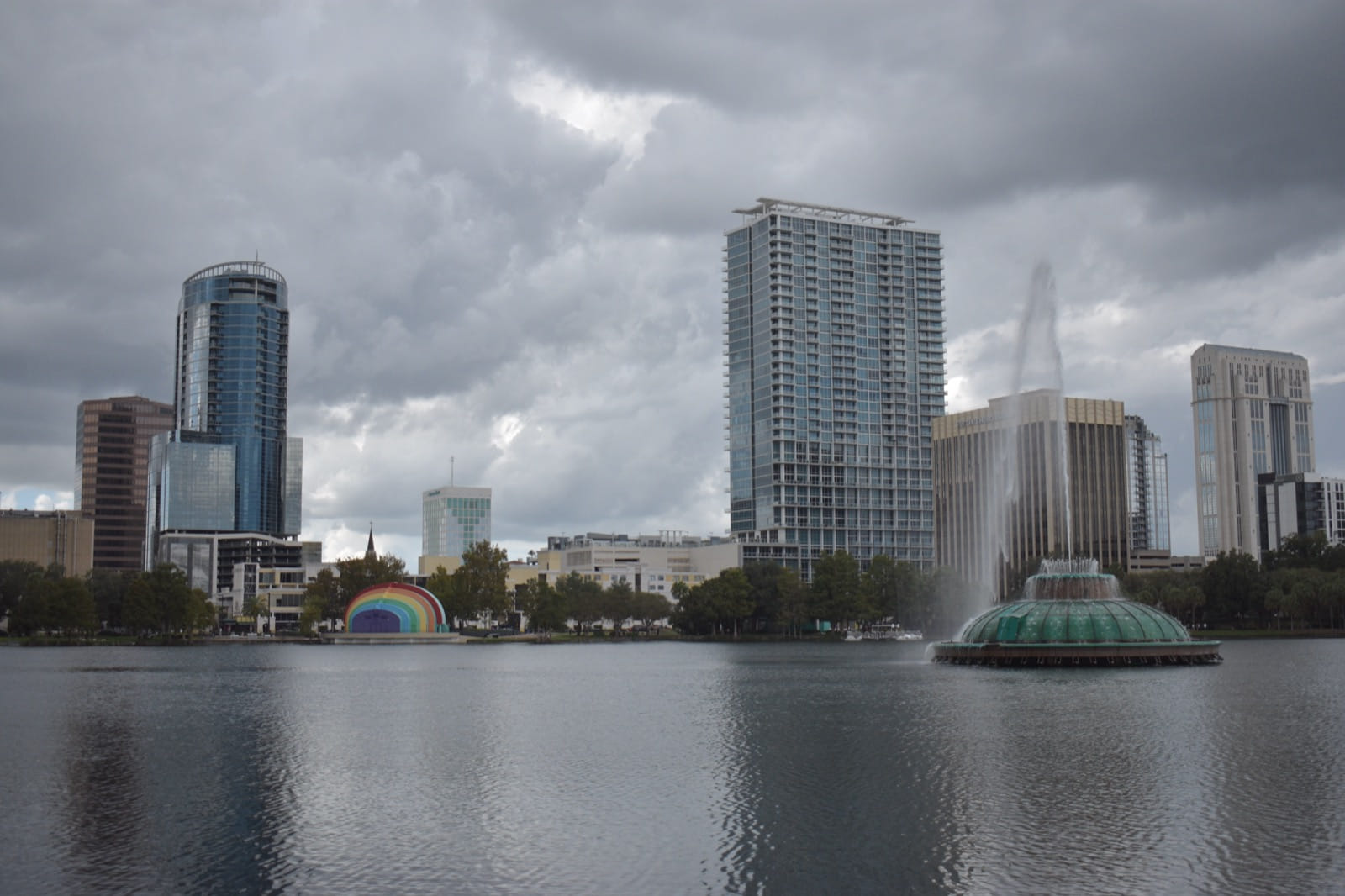 Getting Married in Orlando: Orange County Marriage License, Courthouse Ceremonies, and the Destination-Wedding Angle (2026)